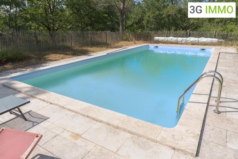 Maison en pierre - 100 m² - 5 pièces