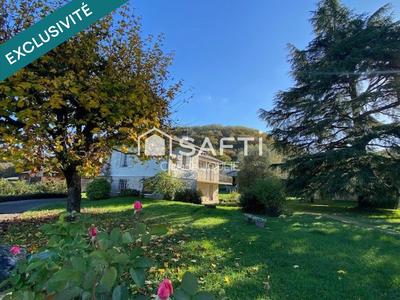 Maison - 156 m² - 6 pièces