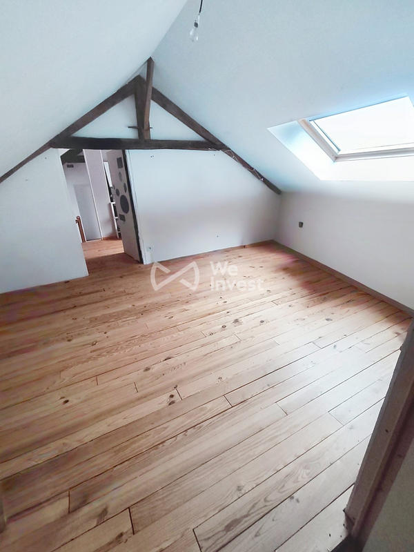 Maison - 183 m² - 8 pièces