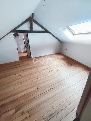 Maison - 183 m² - 8 pièces