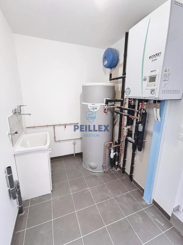 Maison - 102 m² - 5 pièces