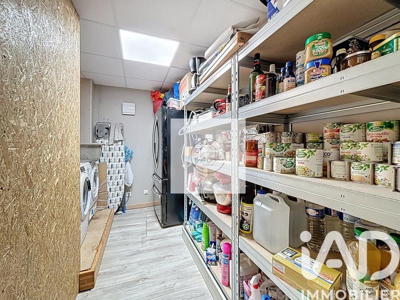 Maison - 206 m² - 10 pièces