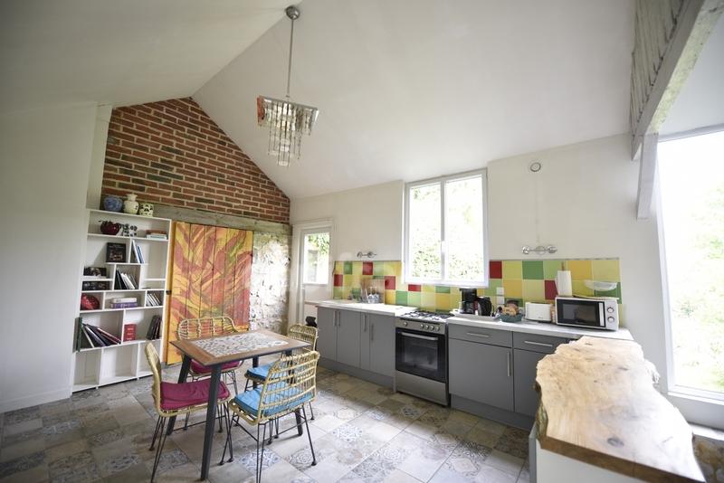 Maison - 220 m² - 8 pièces