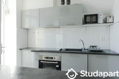 Chambre - 13 m² - 1 pièce