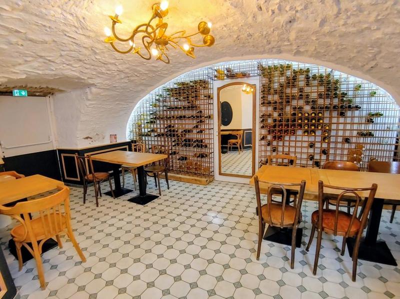 Fonds de commerce - 140 m²