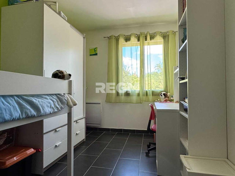 Maison - 82 m² - 4 pièces
