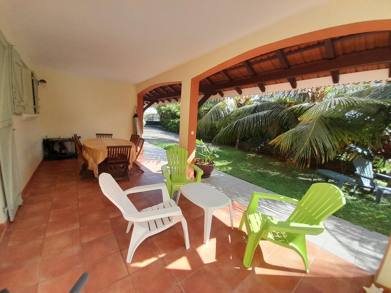 Maison - 240 m² - 9 pièces