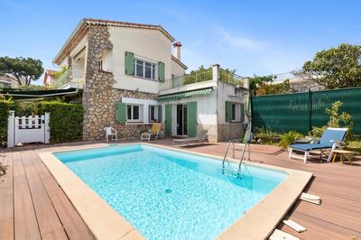 Maison - 155 m² - 6 pièces