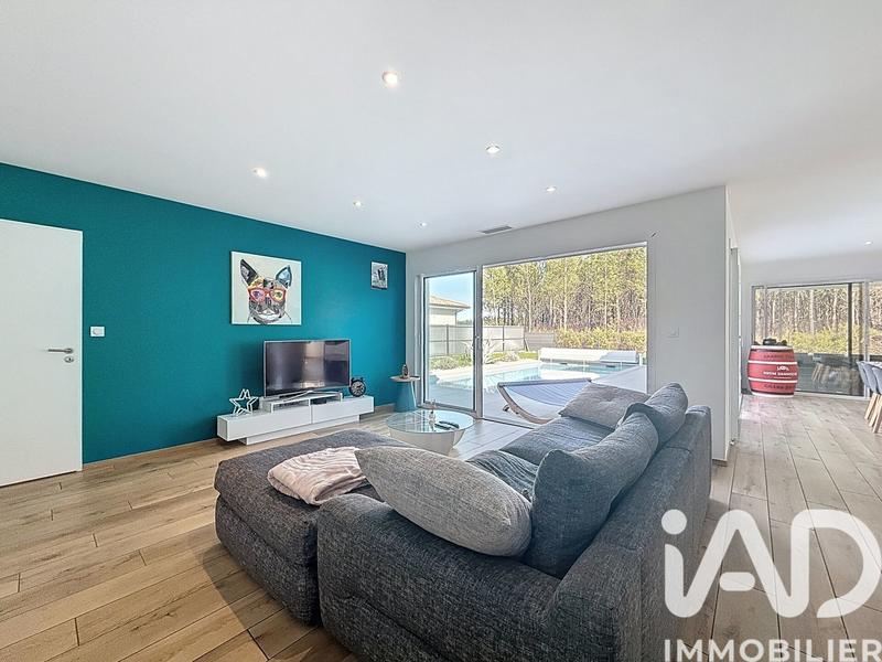 Maison - 163 m² - 6 pièces