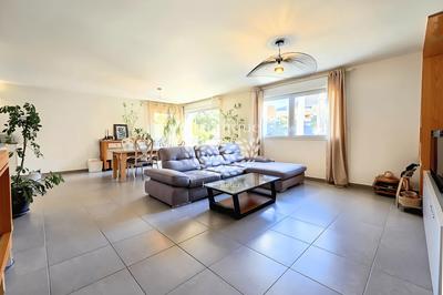 Duplex - 98 m² - 4 pièces