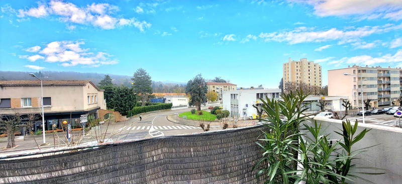 Appartement - 72 m² - 5 pièces