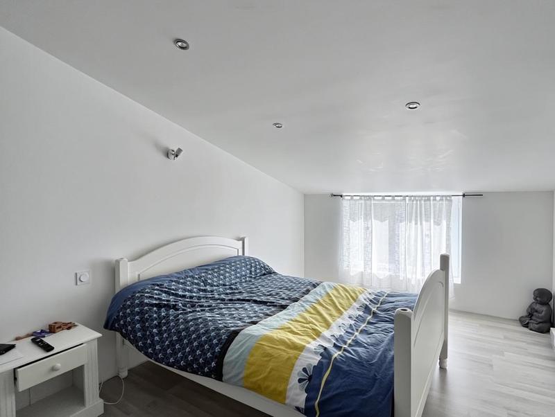 Maison - 371 m² - 11 pièces