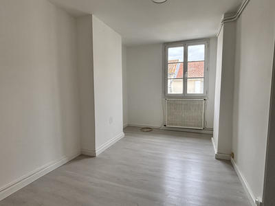 Appartement - 84 m² - 4 pièces