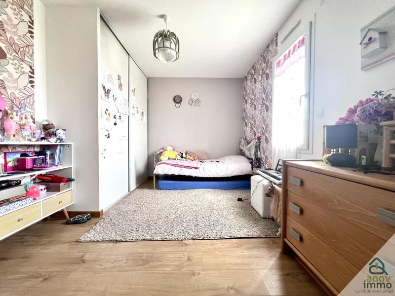 Maison - 104 m² - 5 pièces