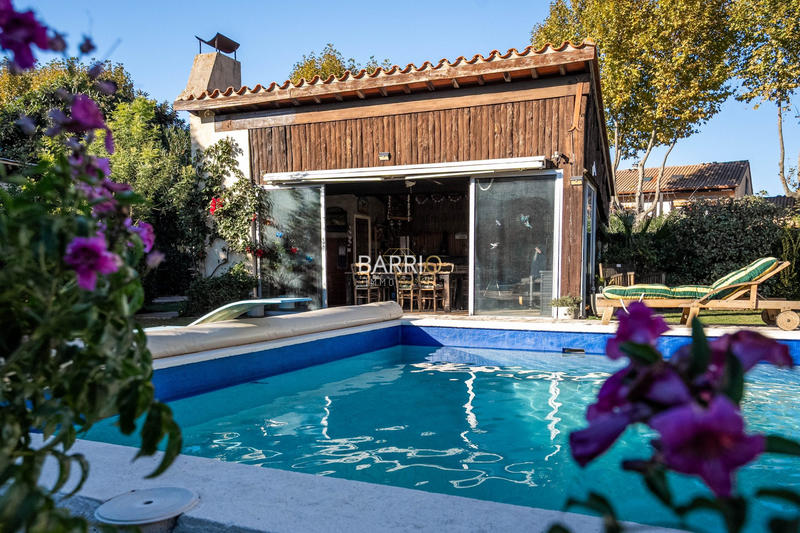 Maison - 224 m² - 7 pièces