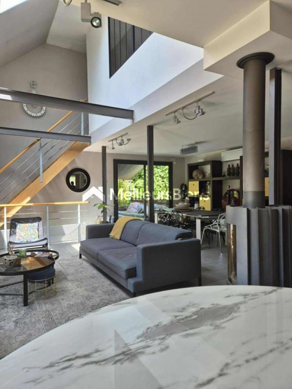 Maison - 145 m² - 7 pièces