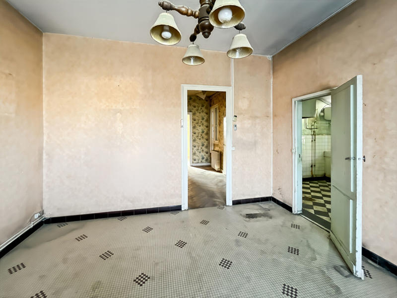 Maison - 93 m² - 4 pièces