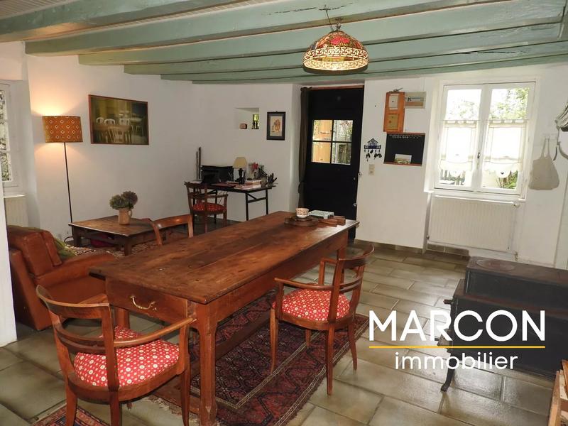 Maison - 97 m² - 5 pièces