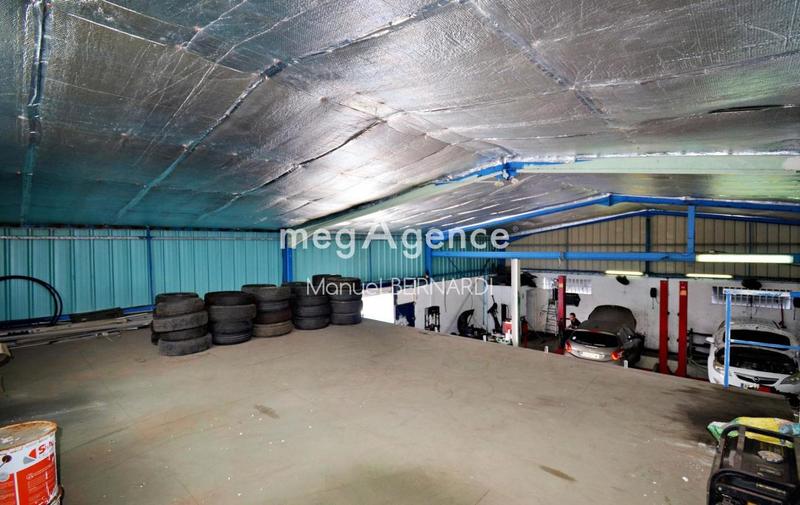 Fonds de commerce - 198 m²