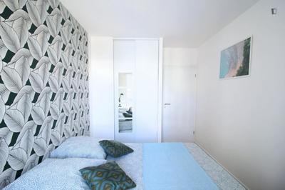 Chambre - 12 m² - 4 pièces