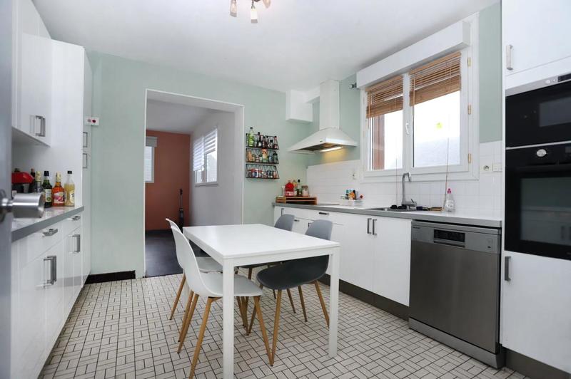 Maison - 172 m² - 7 pièces