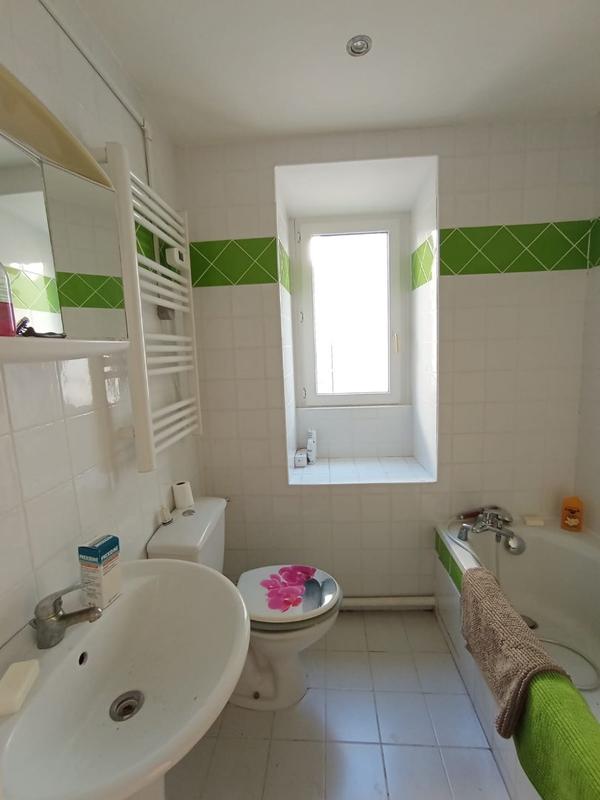 Maison - 80 m² - 3 pièces