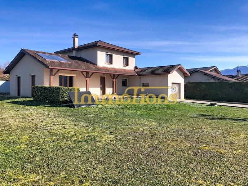 Maison - 112 m² - 4 pièces