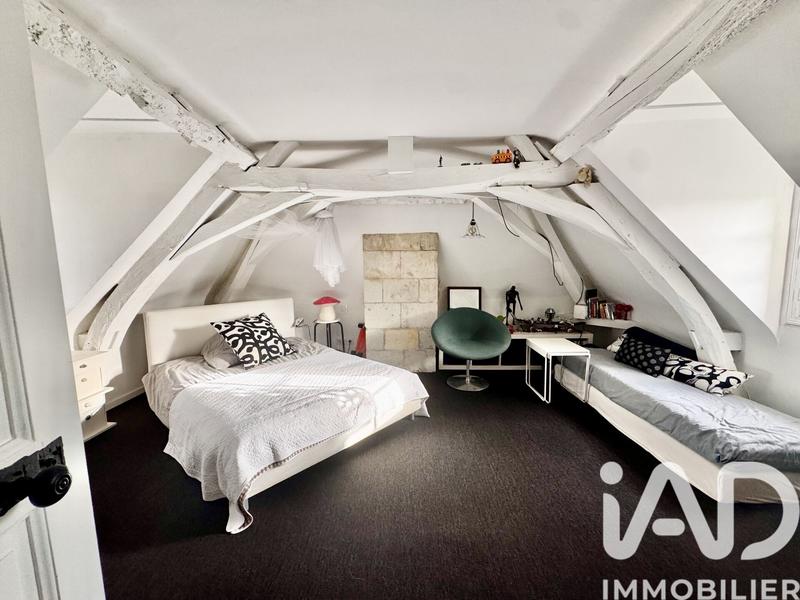 Maison - 217 m² - 7 pièces