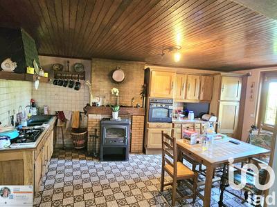 Maison - 140 m² - 7 pièces