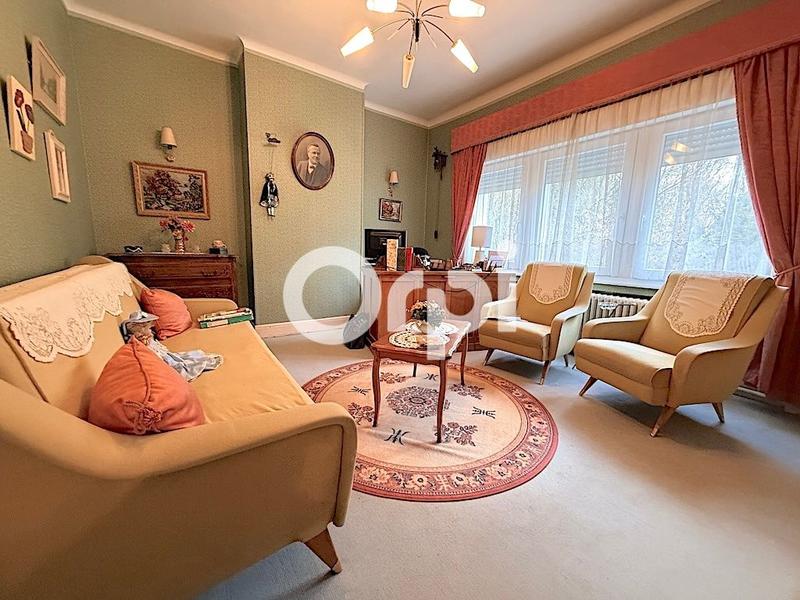 Maison - 206 m² - 7 pièces