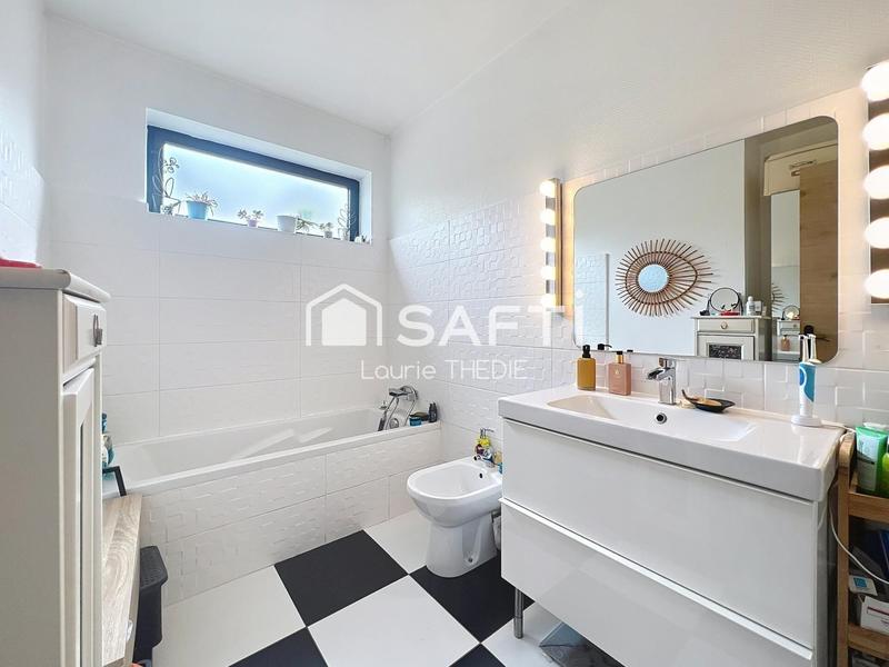 Maison - 186 m² - 7 pièces