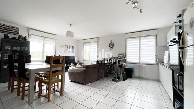 Immeuble - 143 m² - 10 pièces