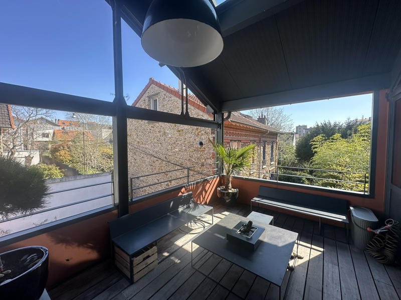 Loft - 137 m² - 4 pièces