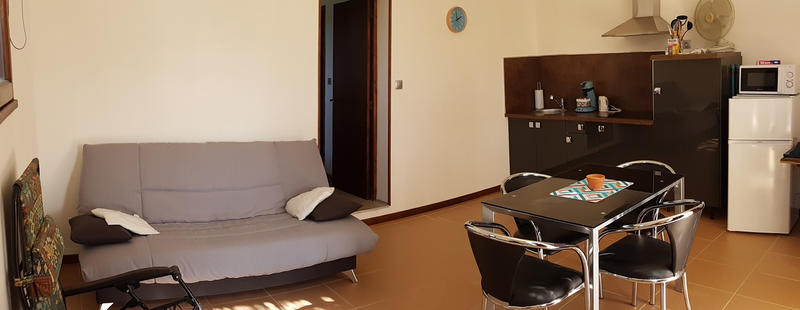 Maison - 235 m² - 10 pièces