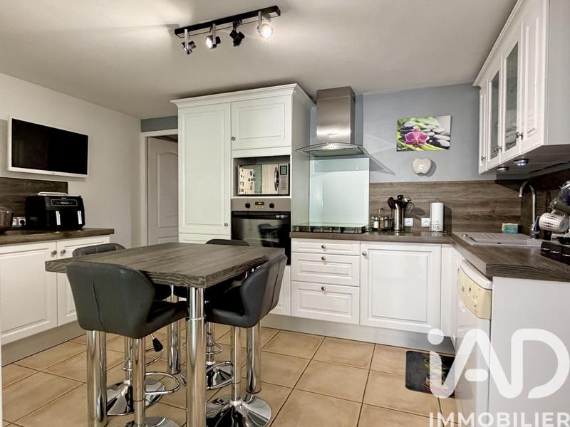 Maison - 171 m² - 6 pièces