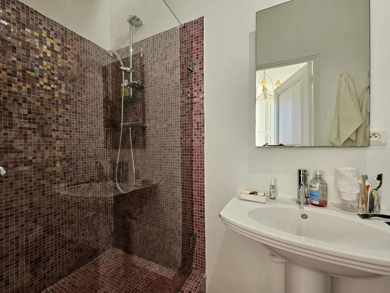 Appartement - 111 m² - 5 pièces