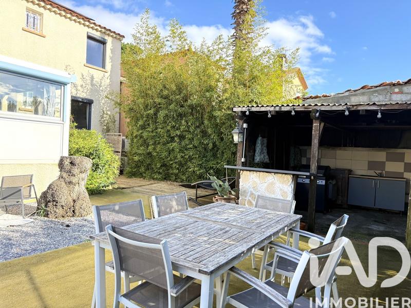 Maison - 143 m² - 5 pièces