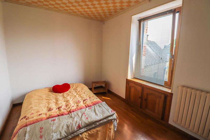 Maison - 226 m² - 7 pièces