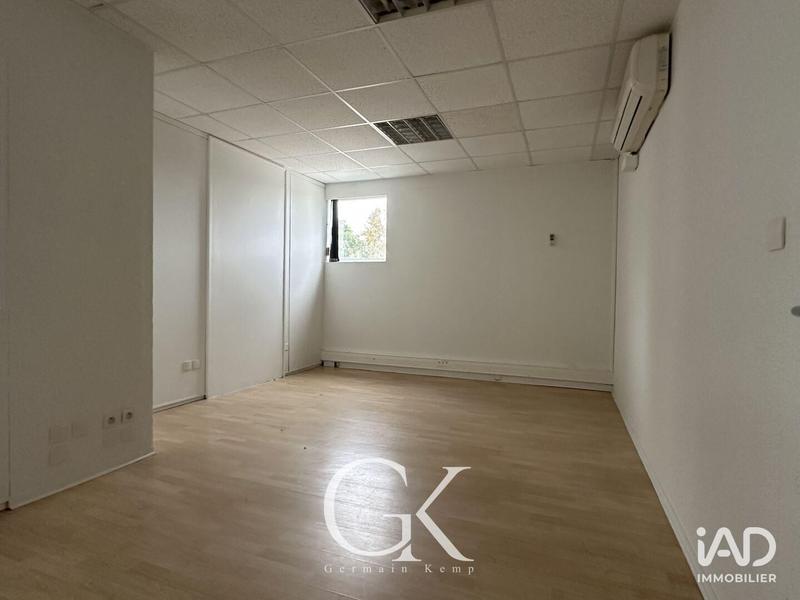 Local commercial - 1 265 m²