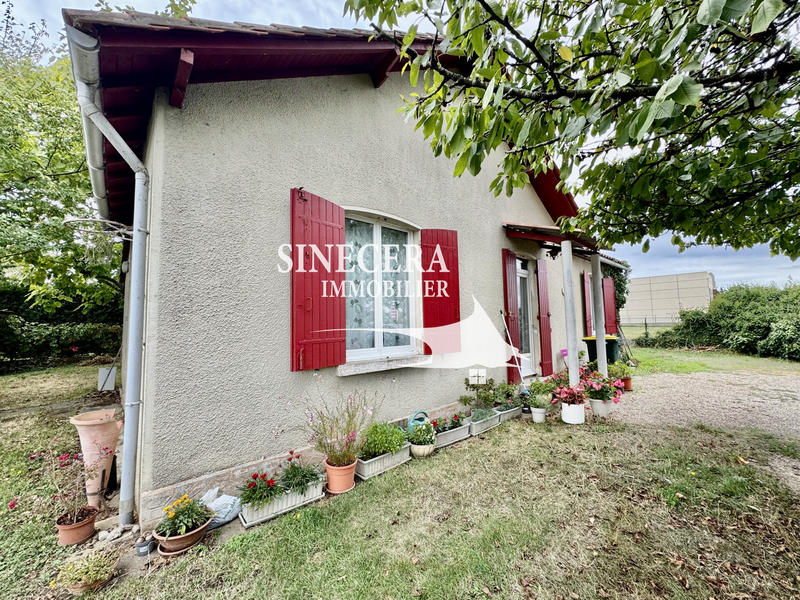 Maison - 90 m² - 4 pièces