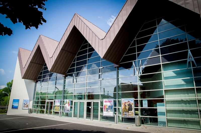 Conférence : la Trahison des images