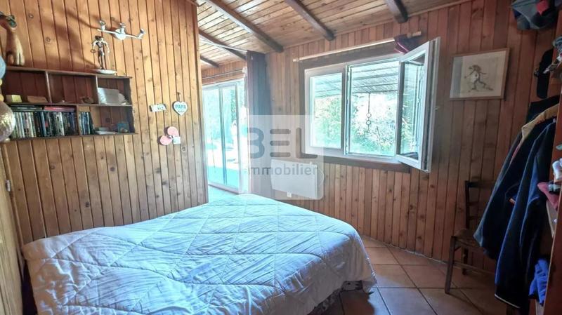 Maison - 130 m² - 9 pièces