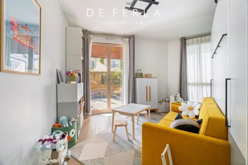 Appartement - 110 m² - 6 pièces