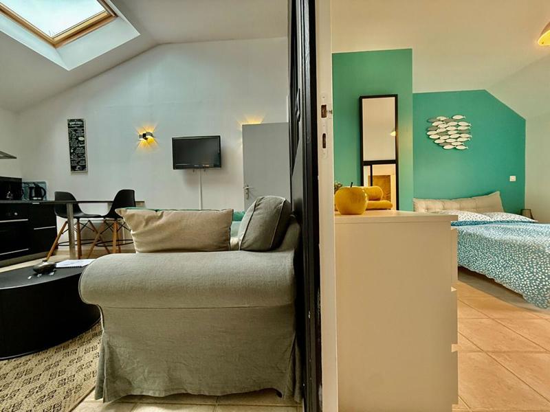 Demeure - 370 m² - 16 pièces