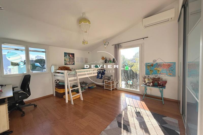 Maison - 156 m² - 6 pièces