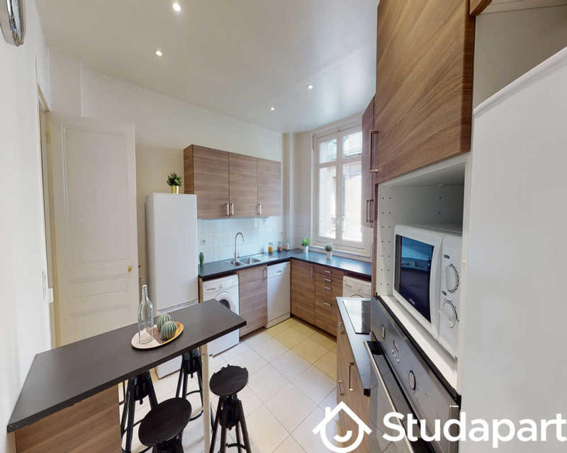 Chambre - 190 m² - 1 pièce