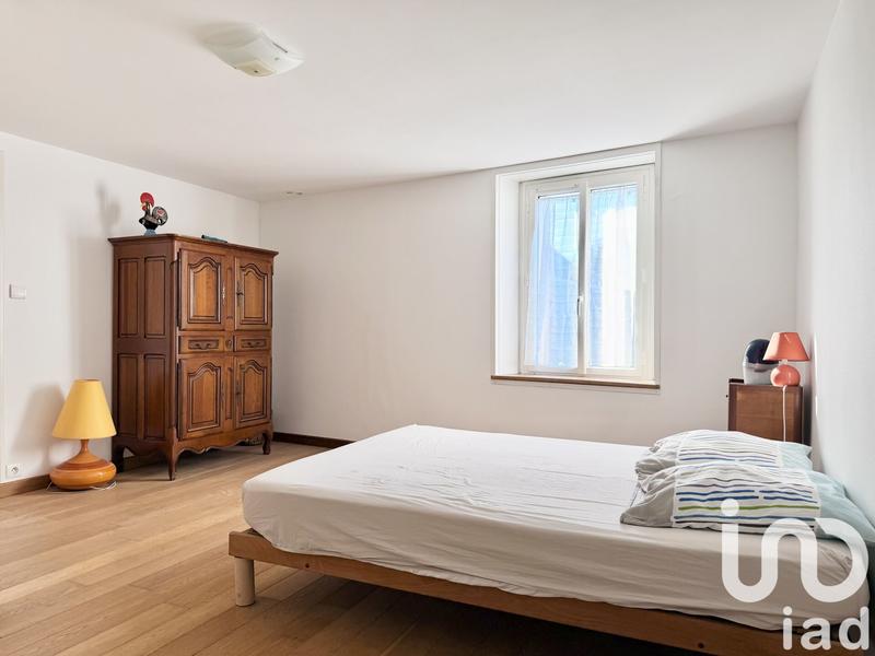 Maison de ville - 205 m² - 8 pièces