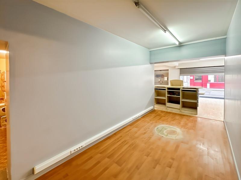 Appartement ancien - 222 m² - 8 pièces