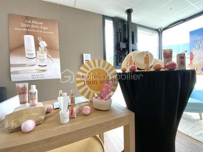 Beauté / Bien-être - 130 m²