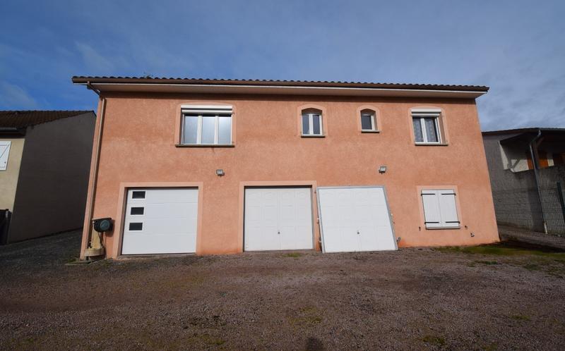 Maison - 96 m² - 4 pièces